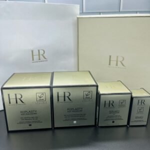 💹300✍️明通版本
赫莲娜全家福四件套明通版 黑绷带面霜50lml 白绷带面霜50ml 黑绷带眼霜15ml 按摩头 细节全对版 味道对香 市面最高版本 非流通普货 正品质量直供 支持对比 配礼袋+中文标 打10 件20