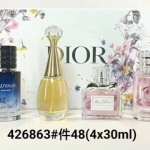 💹55✍️普通版本
迪奥香水中样30ml四件套花朵女孩版！