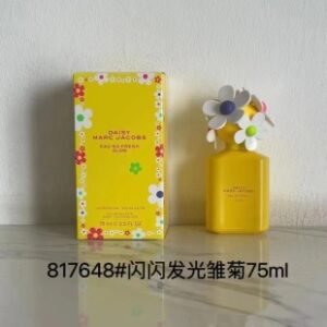 💹58✍️专柜版本
817648马克莫杰闪闪发光雏菊75ml！