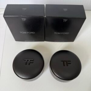 💹45✍️专柜的版本
TF黑漆气垫12g,现货色号:
0.3#白皙肤色
1.3#自然肤色
打 12 件 144,1 壳 1 芯
