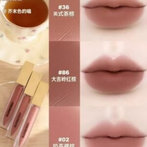 💹30✍️专柜版本
巴宝莉金雾哑光唇釉!色号:02-36-86。