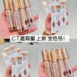 💹32✍️专柜版本
CT遮瑕蜜7.2g,7个色号:2.5号,3号,4号,4.5号 ,5号 ,6号, 6.5号。
CT柔光精华遮瑕蜜,
2.5号 万能提亮色
3号 白皮遮黑眼圈色
4号 黄皮遮黑眼圈色
4.5号遮痘印泛红色
5号 黄黑皮遮瑕色
6号 深肤色遮瑕可做液体修容色
6.5号 适合深肤色