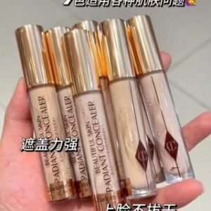 💹32✍️专柜版本/经典款
CT遮瑕蜜7.2g！色号：2.5#，3#，4#，4.5#，5#，6#，6.5#。