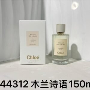 💹55✍️
蔻依 150ml木兰诗语#344312
蔻依 150ml烟雨茉莉#344558