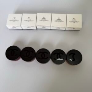 💹42✍️专柜版本
香奈儿一号红山茶花唇颊蜜6.5g
🔜 一比一质量❗5️⃣色: 1#,2#,3#,5#,8#。
🔥🔥🔥香奈儿一号红山茶花唇颊两用
5色:先到1+2+3+8色
1号RED CAMELLIA
2号-HEALTHY PINK
3号-VITAL BEIGE
5号-LIVELY ROSEWOOD
8号-ARDENT BRICK
批号:1898 现货
打规:12个/打 箱规:216个/件