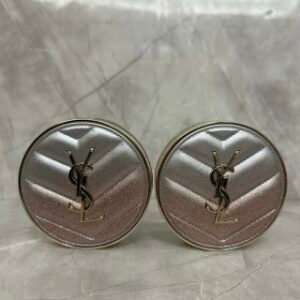 💹40✍️专柜版本
26年新款圣罗兰粉星辰渐变限定情人节气垫 12g.现货两色. 色号 B10-B20.可带中文标.需要下单备注!