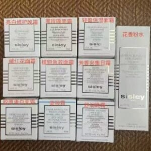 明通版希思黎系列,28年日期,
亮白修护晚霜50ml
黑玫瑰面霜50ml
轻盈保湿面霜50ml
藏红花面霜50ml
植物急救面霜50ml
芳香密集日霜50ml
胶原蛋户面霜50ml
美颈霜50ml
舒润晚霜50ml
花香粉水250ml