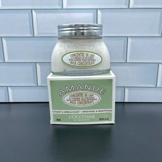 💹35✍️专柜版本
欧舒丹杏仁甜扁桃身体乳罐装200ml 配中文标 打12 件48