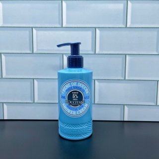 💹32✍️专柜版本
欧舒丹乳木果沐浴乳250ml 配中文标 打12 件48