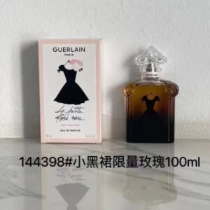 💹50✍️专柜版本
144398#小黑裙限量玫瑰100ml
114814#小黑裙浓香100ml
145634#小黑裙馥郁版100ml
114746#小黑裙淡香100ml
146709#小黑裙樱桃玫瑰100ml
148536#小黑裙玫瑰之水100ml
147393#小黑裙淡香精馥郁100ml