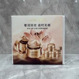 💹105✍️明通版本
新品新款兰蔻菁纯眼霜心享礼盒一拖四1+4.包含:菁纯眼霜20ml*1+菁纯眼霜5ml*3+菁纯臻颜精华水30ml*1.对标原版 高端货最新日期 可配中文标 需要下单备注！