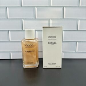 💹40✍️专柜版本/25圣诞
香奈儿鎏金coco精华油25圣诞限量版250ml 独家私模 细节全对版 味道对香 市面最高版本 非流通普货 正品质量直供 支持对比 配中文标 打12 件48