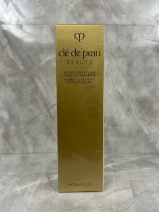 💹70✍️明通版本
CPB肌肤之钥光彩焕颜精华水170ml清爽型.对版对味.独家私模.进口纸盒.市场独家质量.非流通货.供平台.可配中文标.需要下单备注!
