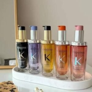 💹35✍️专柜版本/金色,黑色
💹45✍️专柜版本/其他
卡诗发油25版75ml!功效:金色山茶花,黑色海源黑钻,红色,紫色,橙色,粉色。
