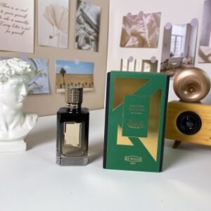 💹60✍️专柜版本
无中生有-皇家翡翠100ml
Ex Nihilo 无中生有2022
Emerald Royals 皇家翡翠 EDP
气味：肉豆蔻，乳香，没药
调香师：Gael Montero