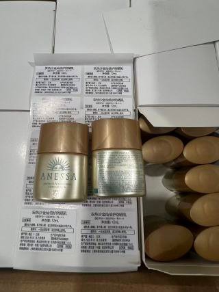 💹16✍️明通版本/小样12ml
新版安耐晒12ml小样 件500支 配中文标 现货