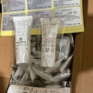💹16✍️明通版本/小样10ml
希思黎全能乳10ml小样 件768支 配中文标 现货