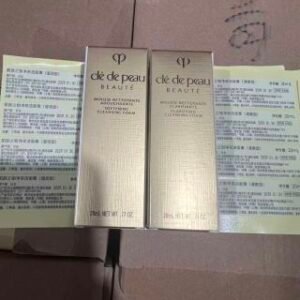 💹18✍️明通版本/小样20ml
Cpb洗面奶小样20ml 清爽 滋润 件480支 配中文标 现货