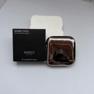 💹30✍️专柜版本
KIKO白色水莲花粉饼7.5g!