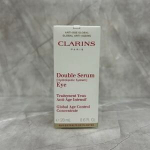 💹55✍️明通贵版
娇韵诗双萃眼部二合一眼霜20ml 对版对味，瓶口带数字，可过小红书真假对比图，市场独家质量，非流通货，供平台，可配中文标，需要下单备注.