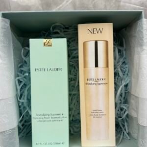 💹160✍️明通版本
雅诗兰黛智妍水乳礼盒两件套,包含:智妍水200ML+智妍乳液100ML.配手提袋,产品都是明通版的,分钱分货,送礼必备,高端大气上档次,可配中文标,需要下单备注!