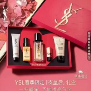 💹285✍️明通版本
没有大货的，急单不要报✔️圣罗兰夜皇后全明星五件套520版！内含：夜皇后洁面30ml-调皮水30ml-夜皇后精华30ml-方管口红Rm1.3g-自由之水润体乳50ml。