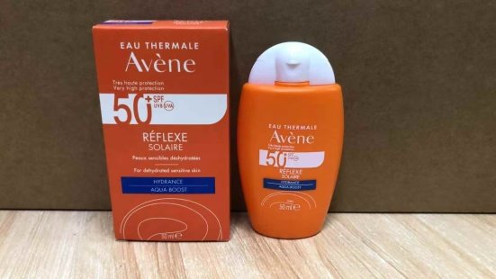 💹18✍️专柜版本
雅漾蓝标防晒霜30ml!
