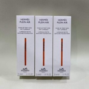 💹55✍️专柜版本
爱马仕粉底液33ml！色号：#07N，#11W，#05C。