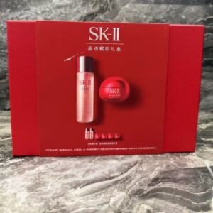 💹200✍️明通版本
新版SK晶透赋能二拖六礼盒套装‼️明通版！
大红瓶面霜 80ml x1支
大红瓶面霜 15ml x4支
神仙水230ml x 1 支
神仙水30ml x 2 支
专柜版本‼️同步正品质量☑️平台代购直出无压力【箱规】件12套  配中文标！！新日期！