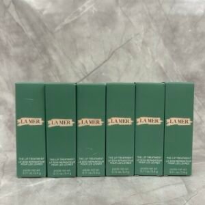 💹50✍️明通版本
海蓝之谜鎏光唇部SPA棒3.4g.现货6色.色号
01#BARE本真裸-02#HONEY温润蜜-03#ROSE瑰丽粉-04#COCOA深藏棕-05# PETAL悸动玫-06# TERRA烁然红，可配中文标，需要下单备注！